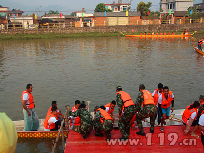 �ն������A�M������幝(ji��)�����g�����΄�(w��)[�D]